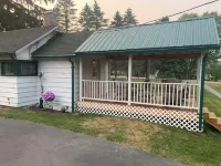 Cozy, upgraded, pet friendly cabin, formerly Cuba Lake Vintage Duck House.