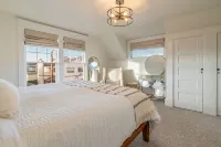 NEW Best LOCATION in Downtown Edmonds 브레케츠 랜딩 쇼라인 상투아리 보호관리지구 주변 호텔