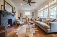 The Young House Very Close To Downtown Murfreesboro  35 minutes from Nashville!