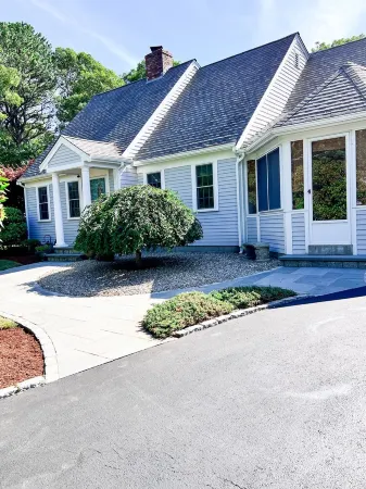 Charming 4Br Osterville Home, Walk to Pond, 2 mi to Beach, Hot Tub & Beach Pass