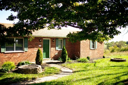 Holland Countryside Living Minutes from The Ark