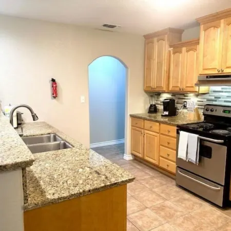 Charming 4beds/2bath Entire Home