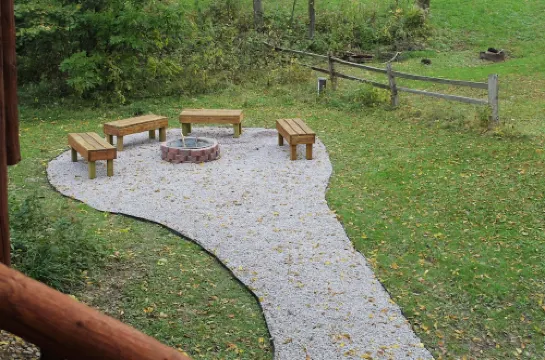 Lovely Devils Lake Cabin Baraboo Dells Huge Yard Skiing Best Location!