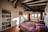 House of character in the heart of a medieval village, Tourrettes sur Loup