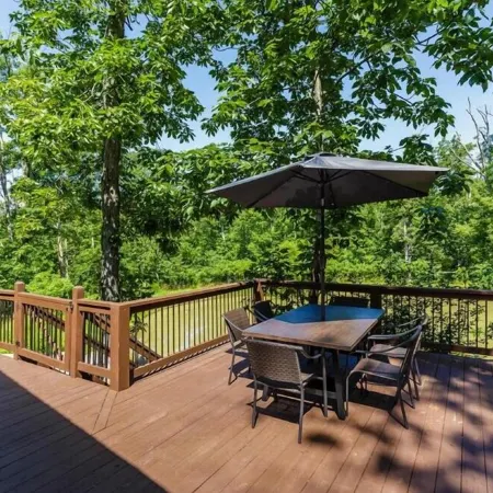 Cozy Chalet in the Woodshttp://Www.Innsbrook-Resort.Com/