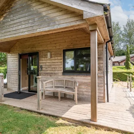 Meadow View lodge - Sleeps 4/5 with private hot tub