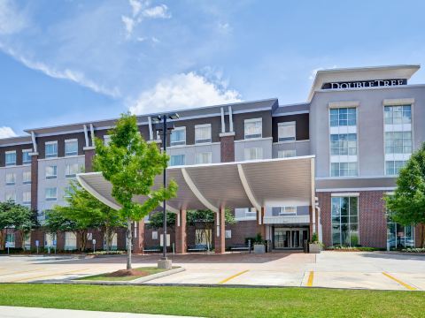 DoubleTree by Hilton Hotel Baton Rouge