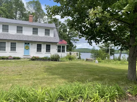 Webster Lake Farmhouse with private lake access