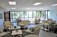 Fun in the Sun! 3 Bdrm,/2 Bath Ocean Front Condo with Gorgeous Views of the Gulf