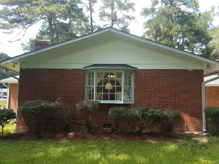 Remodeled & Fully Furnished Home South/East side Augusta near interstate 520
