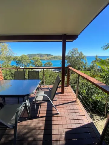 Oceanview’s with Buggy & Transfers by Compass 10