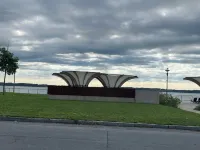 Charming 2-bedroom apartment in delightful Geneva,walking distance to downtown. Hotels in Geneva