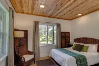 Volcano Forest House next to Volcano National Park