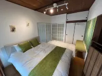 KT1 Hotels in Hino