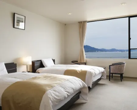 Bekkan Yosanoso Hotels in Miyazu