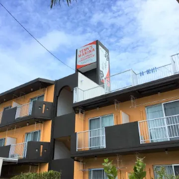 Yenn's Marina Inn Zamami Condominium