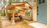 Forest Cottage ViVi Hotels in Kannami