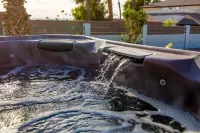 Beautiful pool home retreat, great location & view