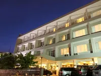 Hotel Pangeran City Отели рядом с достопримечательностью «Padang beach»