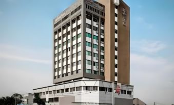 2. 파인트리 호텔..