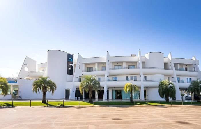 Callistos Hotel & Spa