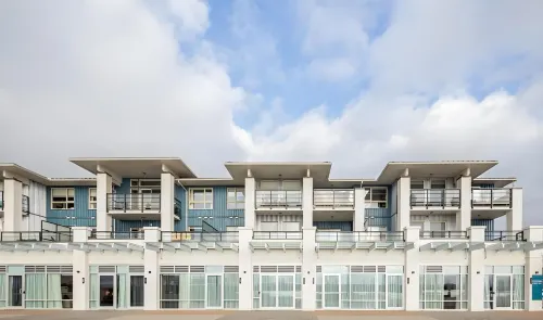 Steveston Waterfront Hotel Hotels in Tsawwassen