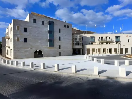 HI - Akko Knights Hostel