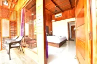 Holiday N Holiday Beach Resort