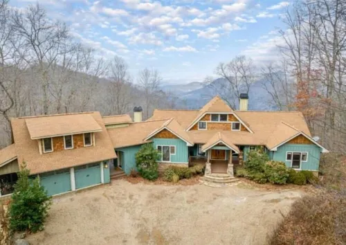 Amazing views at L’Oursière in Bear Lake Reserve, from the new  hot tub.