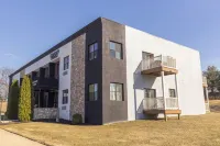 Brinton Suites Các khách sạn ở Xã Concord