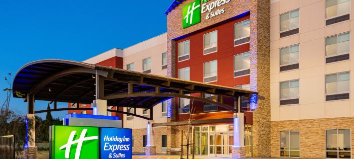 Holiday Inn Express & Suites Hayward - Castro Valley by IHG โรงแรมในเมืองอาลาเมดา