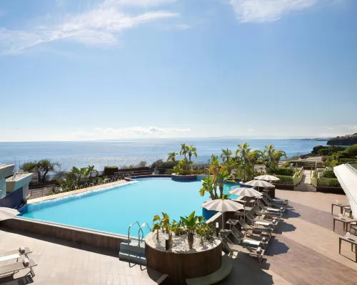 Four Points by Sheraton Catania Hotel & Conference Center Ξενοδοχεία στην πόλη Catania