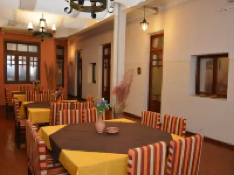 Hotel la Giralda Hoteles en Salta