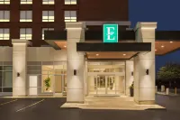 Embassy Suites by Hilton Toronto Airport Hotels near Humber College North