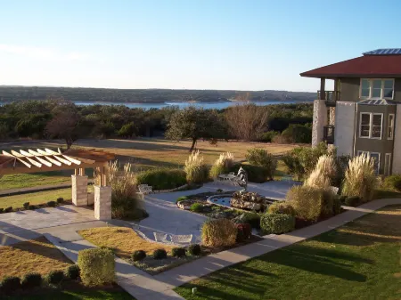 Vintage Villas Hotel & Events