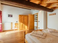 Casa Costazzer A Hotels in Mazzin