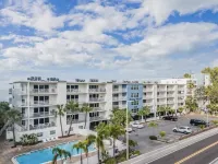 Indian Shores Condo on the Gulf of Mexico
