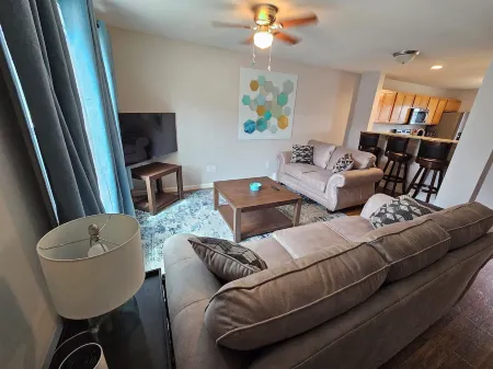 Acadia Villas! 5A Hunter's:  A private neighborhood in the woods. Отели рядом с достопримечательностью «Заказник Кисма»