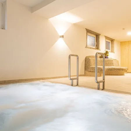 Apartment in Tyrol With hot tub