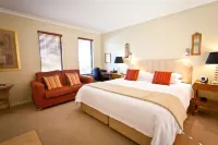 The Beach House at Bayside Hotels in Emu Point