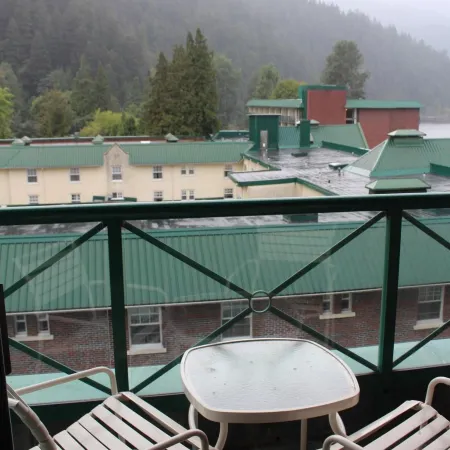 Harrison Hot Springs Resort & Spa