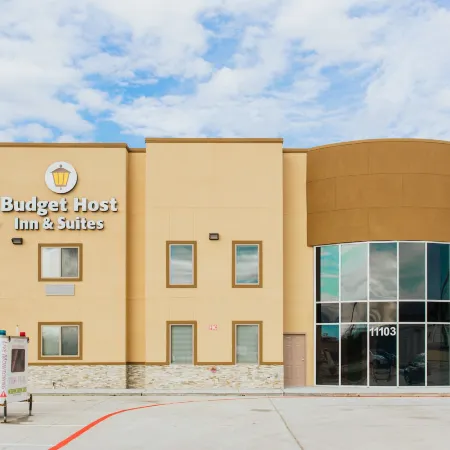 Budget Host Inn & Suites
