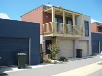 Newcastle Harbourside Terraces - 3-Star