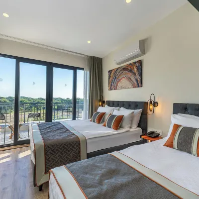 Echinus Lara Hotel Hotels near Seven Beach