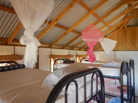 Naqalia Lodge Отели в г. Остров Дравака