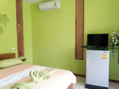 Baansongkhata Hotels near Mon Kai Restaurant