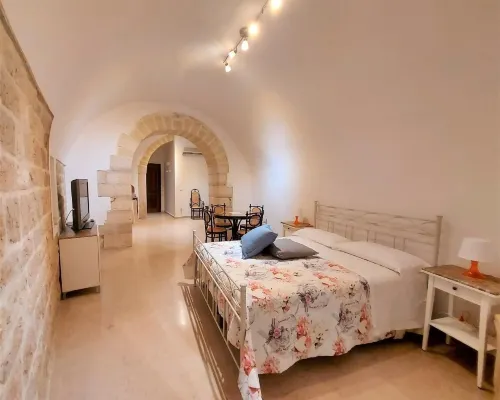 Ai Carrettieri Hotels in Trani