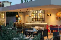 A Hotel Side - bar