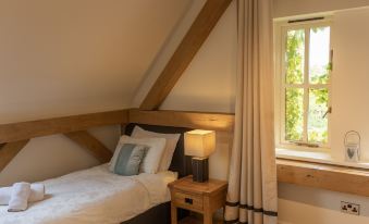 The Old Barn, Newclose Farm