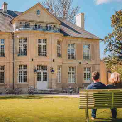 Domaine de Coeurmandie - Hôtel Château Hotel Exterior